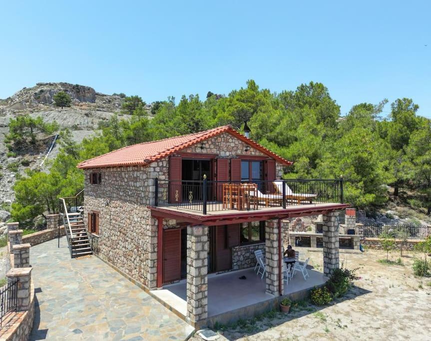 Petronas Land House 2 Villa Archangelos  Exteriör bild